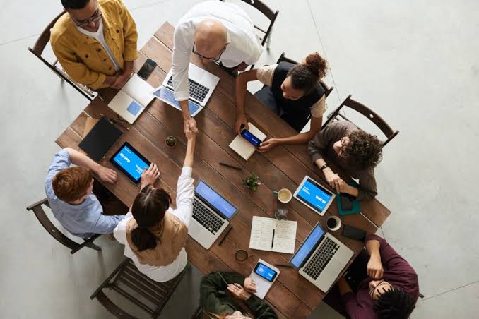 Difficult Team Meetings - Keep Discussions Focused and Short